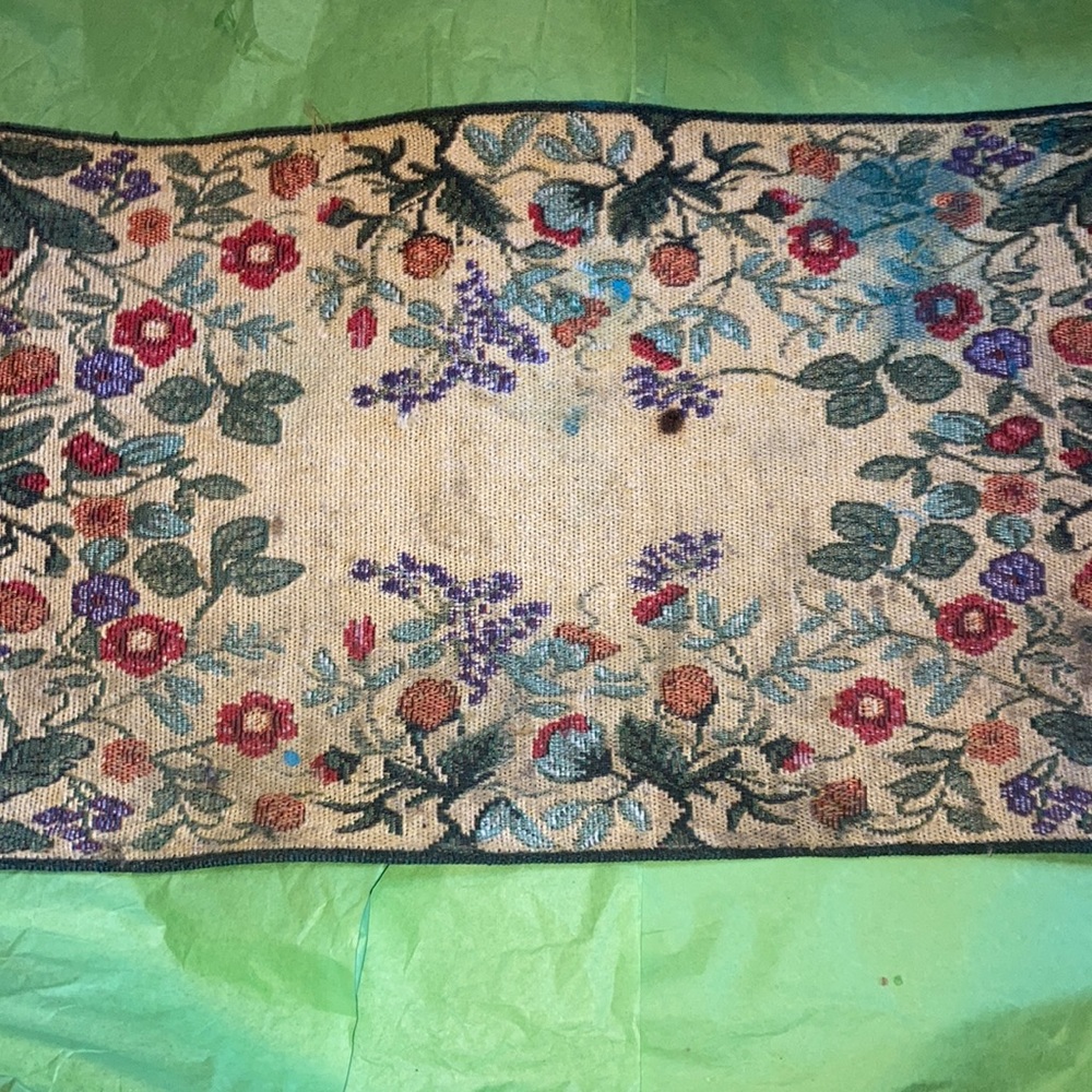 Attractive tapestry for one!